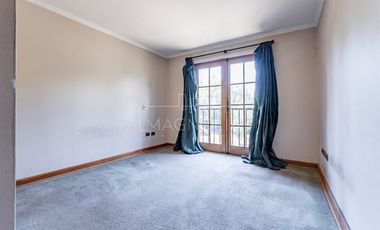 Casa en venta de 7 dorm. en Colina