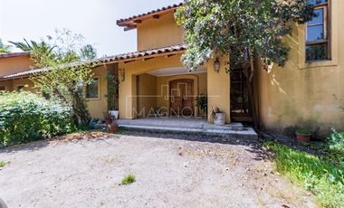 Casa en venta de 7 dorm. en Colina