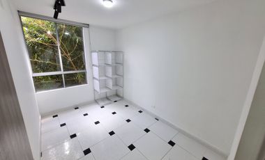 apartamento en arriendo en la aldea. Cod A514630