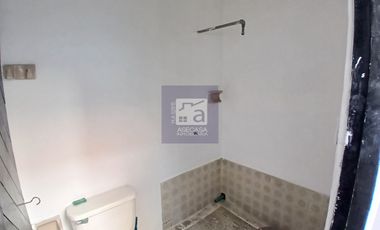 COD. 6298 - SE ARRIENDA CASA - BARRIO: EL POBLADO