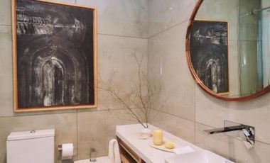 Venta Casa  6 ambientes  Puertos del Lago, a la laguna con muelle y Pileta