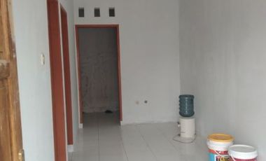 Hunian eksklusif di Bandung timur di jalur Majalaya-Cicalengka, hanya 5 menit saja dari stasiun kereta.