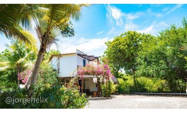 Se vende casa de playa amoblada en Punta Chame en $320,000 AM