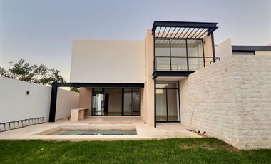Venta de Casa en Jardines de Conkal