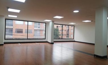 edificio en arriendo en santa barbara. Cod A50939