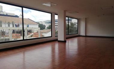 edificio en arriendo en santa barbara. Cod A50939