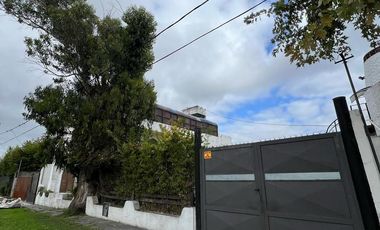 GALPON CON VIVIENDA SOBRE 7 LOTES SOBRE RUTA 2