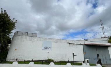 GALPON CON VIVIENDA SOBRE 7 LOTES SOBRE RUTA 2
