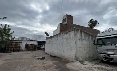 GALPON CON VIVIENDA SOBRE 7 LOTES SOBRE RUTA 2