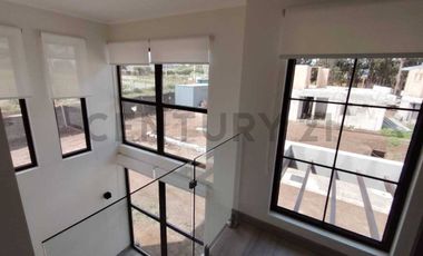 Venta de modernas y exclusivas casas en Santa Maria del Mar, Sto. Domingo.