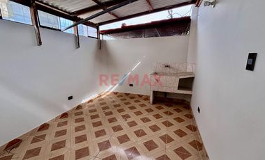 Alquiler De Casa En Condominio