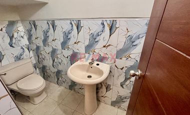 Alquiler De Casa En Condominio
