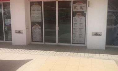 VENTA LOCAL EN EL MIRADOR, PLANTA BAJA, DENTRO DE PLAZA