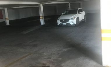 VENTA LOCAL EN EL MIRADOR, PLANTA BAJA, DENTRO DE PLAZA