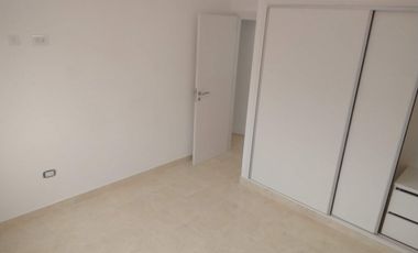 Duplex tres ambientes a Estrenar. San Jose
