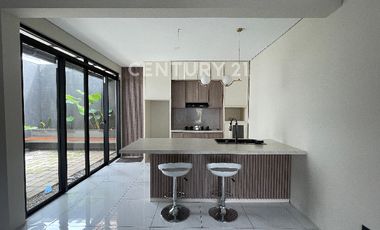 Rumah Baru Fully Furnished Punawangi Kota Baru Parahyangan Bandun