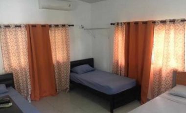 ALQUILO CASA AMOBLADA EN CABAÑAS LAS DELICIAS  SAN CARLOS 1R