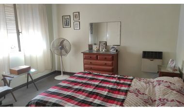 venta casa merlo centro frente banco provincia