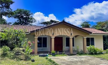 Se Alquila o Venta Casa Rodeada de Naturaleza en Altos del Maria