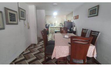 VENTA DE CASA EN LAS FLORES - 3 CASAS - LAS FLORES, JAMUNDI