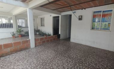 VENTA DE CASA EN LAS FLORES - 3 CASAS - LAS FLORES, JAMUNDI