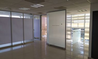 Oficina / Consultorio  en Villas Deportivas Cuernavaca - CRB-969-Of#