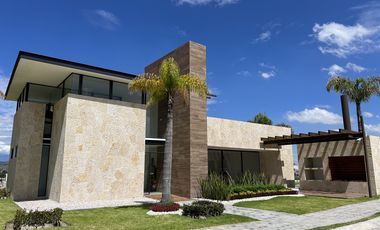 Terreno en oferta en Lomas de Angelopolis Zona Azul , Parque Lisboa, Oportunidad