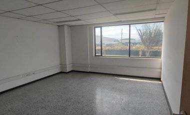 oficina en arriendo en la ramada. Cod A1087022