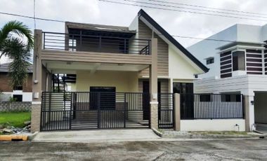 3 Bedrooms House and Lot for Sale in Hensonville Angeles C.