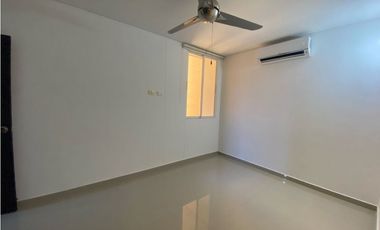 Arriendo apartamento en Torres de canarias - Santa Marta