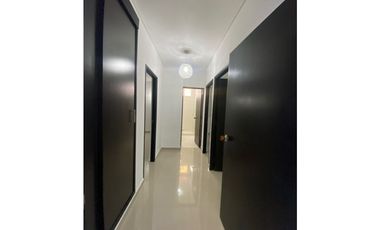 Arriendo apartamento en Torres de canarias - Santa Marta
