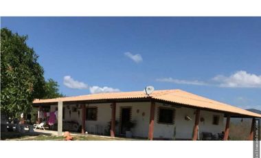 Venta casa campestre amoblada en Masinga - Vía a Bonda