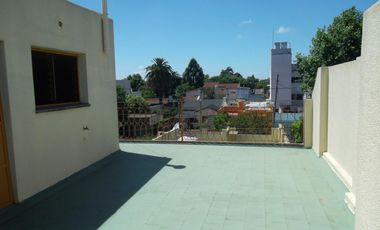 VENTA CASA MULTIFAMILIAR SOBRE LOTE PROPIO, CHILAVERT