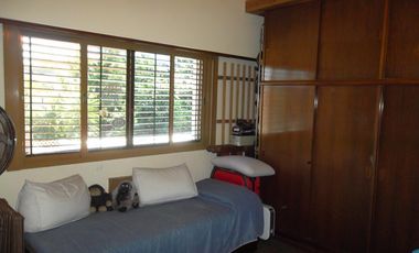 VENTA CASA MULTIFAMILIAR SOBRE LOTE PROPIO, CHILAVERT