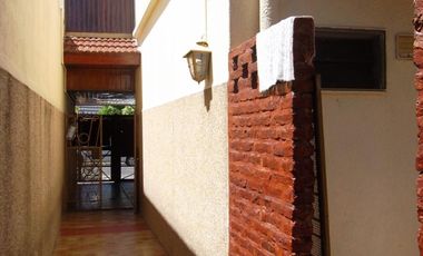 VENTA CASA MULTIFAMILIAR SOBRE LOTE PROPIO, CHILAVERT