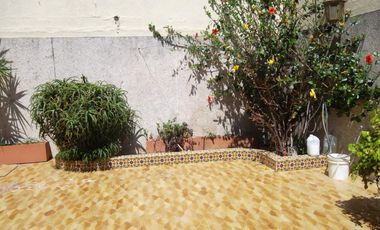 VENTA CASA MULTIFAMILIAR SOBRE LOTE PROPIO, CHILAVERT