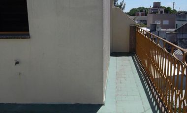 VENTA CASA MULTIFAMILIAR SOBRE LOTE PROPIO, CHILAVERT