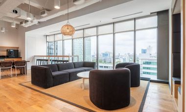 All-inclusive access to professional office space for 3 persons in Regus JB Tower