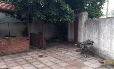 Casa PH en venta en Quilmes Oeste