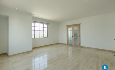 oficina en arriendo/venta en el prado. Cod A525