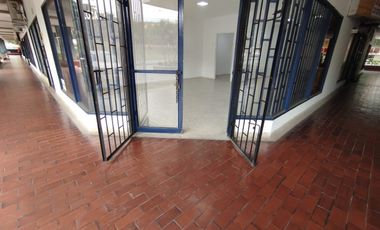 local en arriendo en capri. Cod A11895
