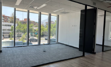 Oficina en Arriendo en Vitacura con Paul Claudel