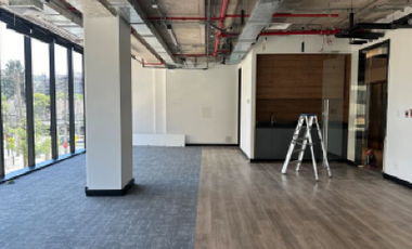 Oficina en Arriendo en Vitacura con Paul Claudel