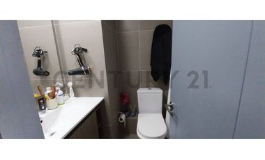 Vende Departamento en Exclusivo Condominio