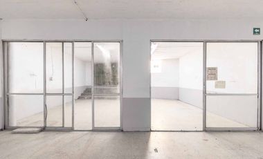 Bodega en Renta con patio de maniobras en Alce blanco Naucalpan.