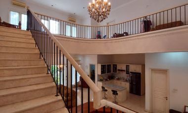 DIJUAL RUMAH MEWAH, ELITE dgn TAMAN di Jl BUKIT INDAH, CIPUTAT