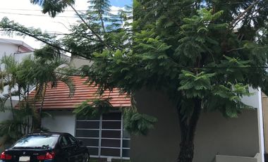 CASA CONDOMINIO ADALIA