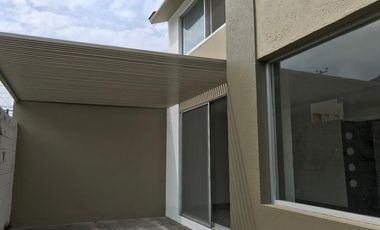 CASA CONDOMINIO ADALIA