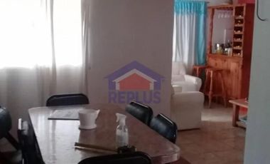 REPLUS LINCOLN VENDE CASA EN GRAL. PINTO