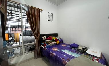 Rumah Cantik Idaman 15 Menit ke Terminal Sawangan Dibantu KPR J-24640